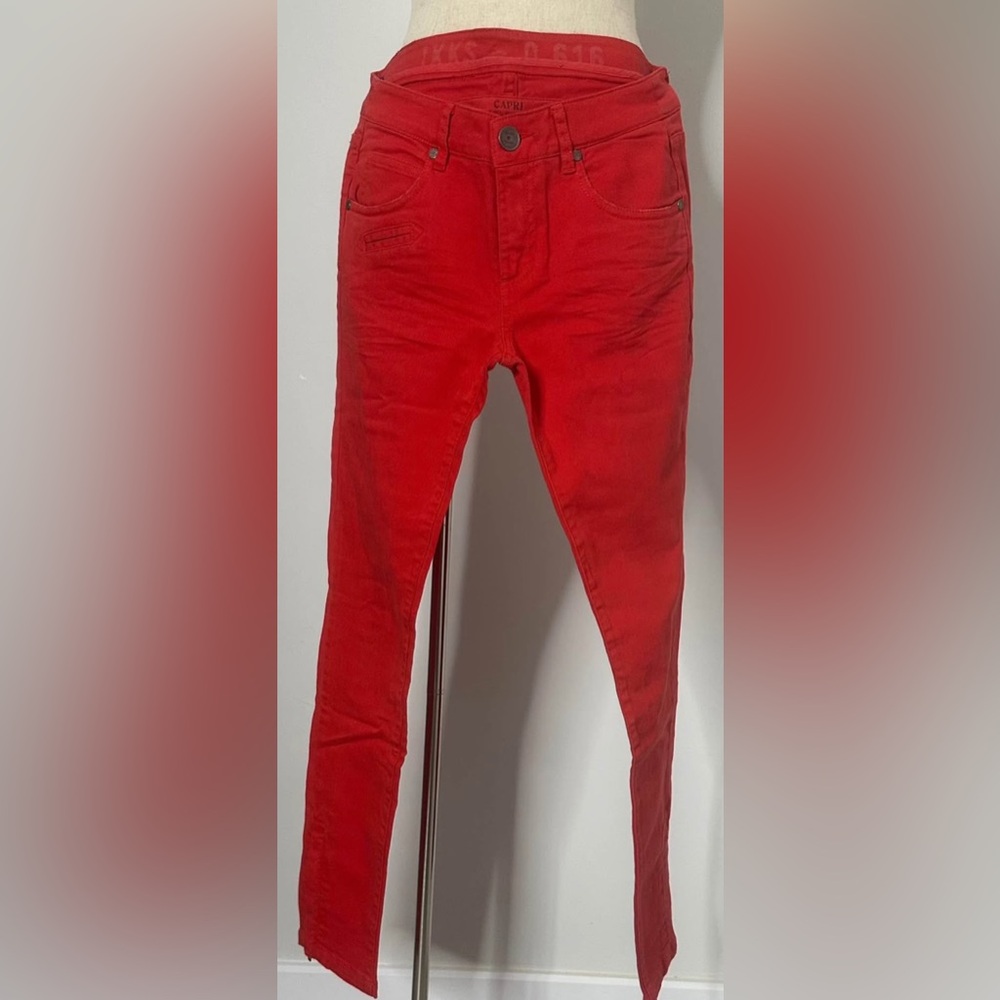 IKKS: Red Capri Jeans